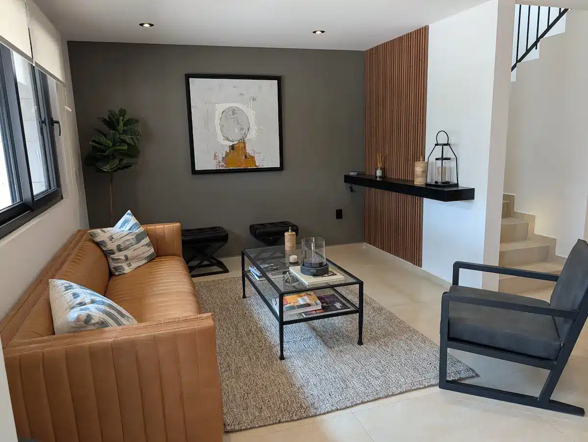 PXL_20251126_185002433