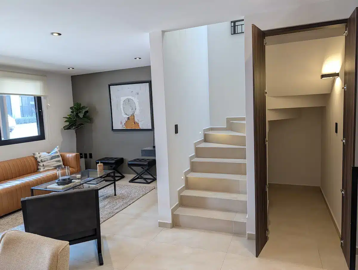 PXL_20251126_185429851