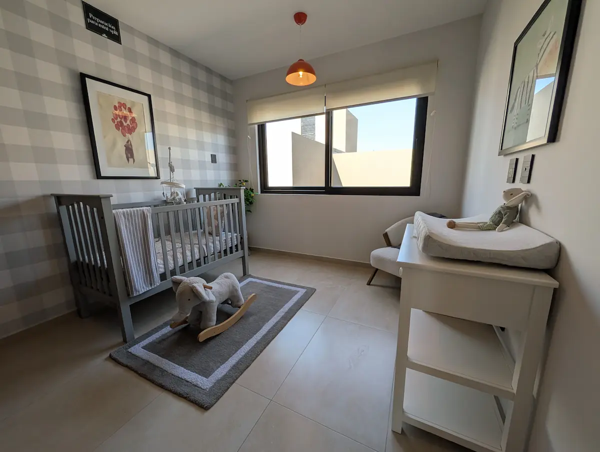 PXL_20251126_185959993