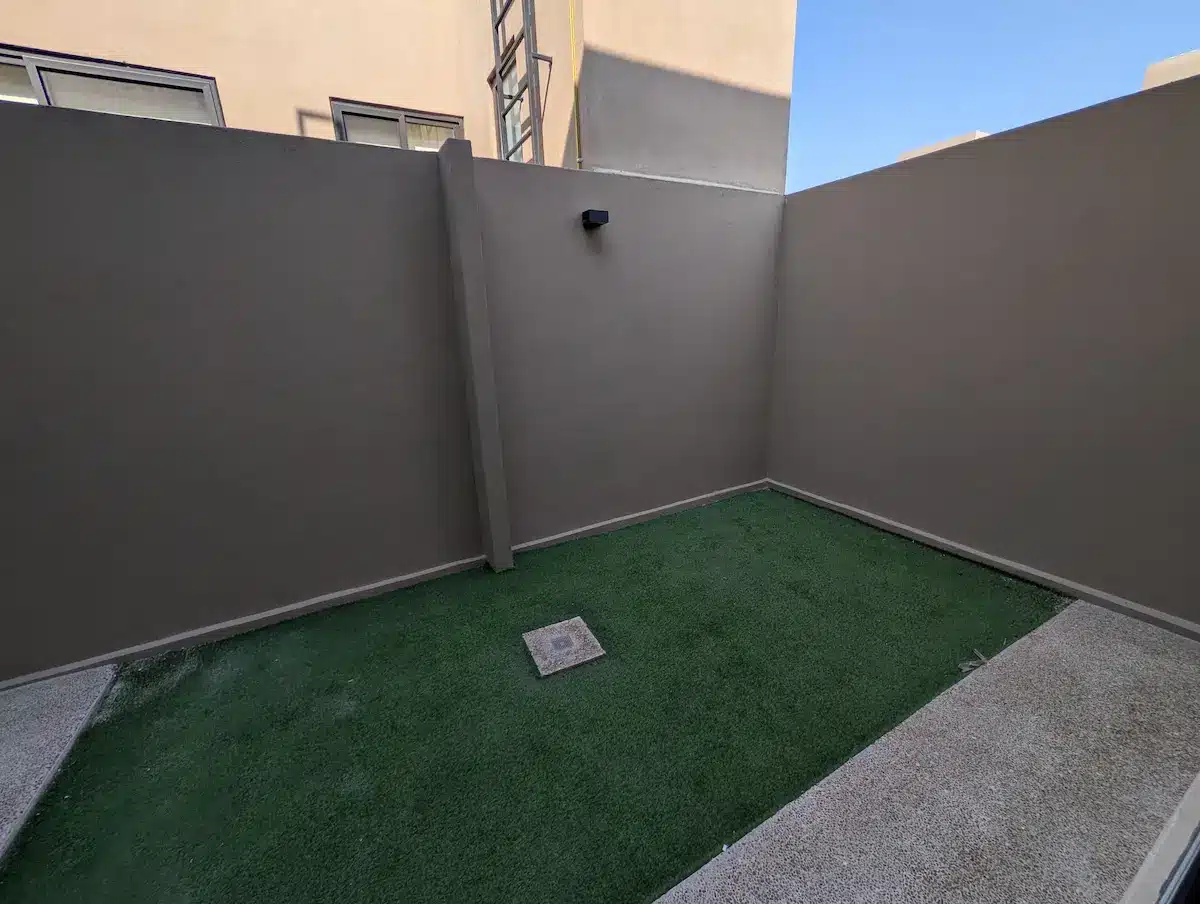 PXL_20251126_191839967