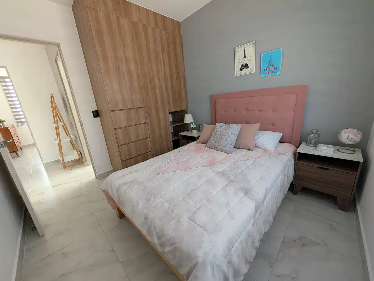 PXL_20251210_185031941