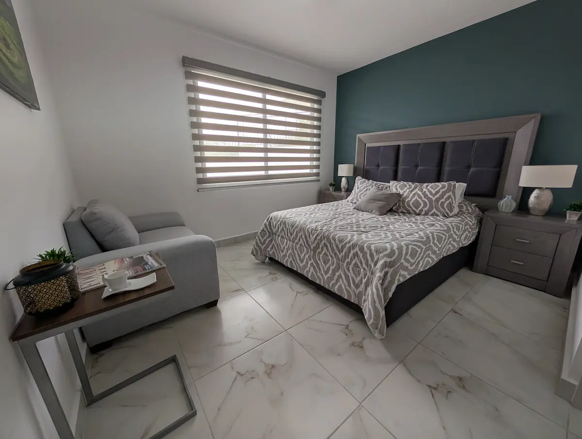 PXL_20251215_185005465