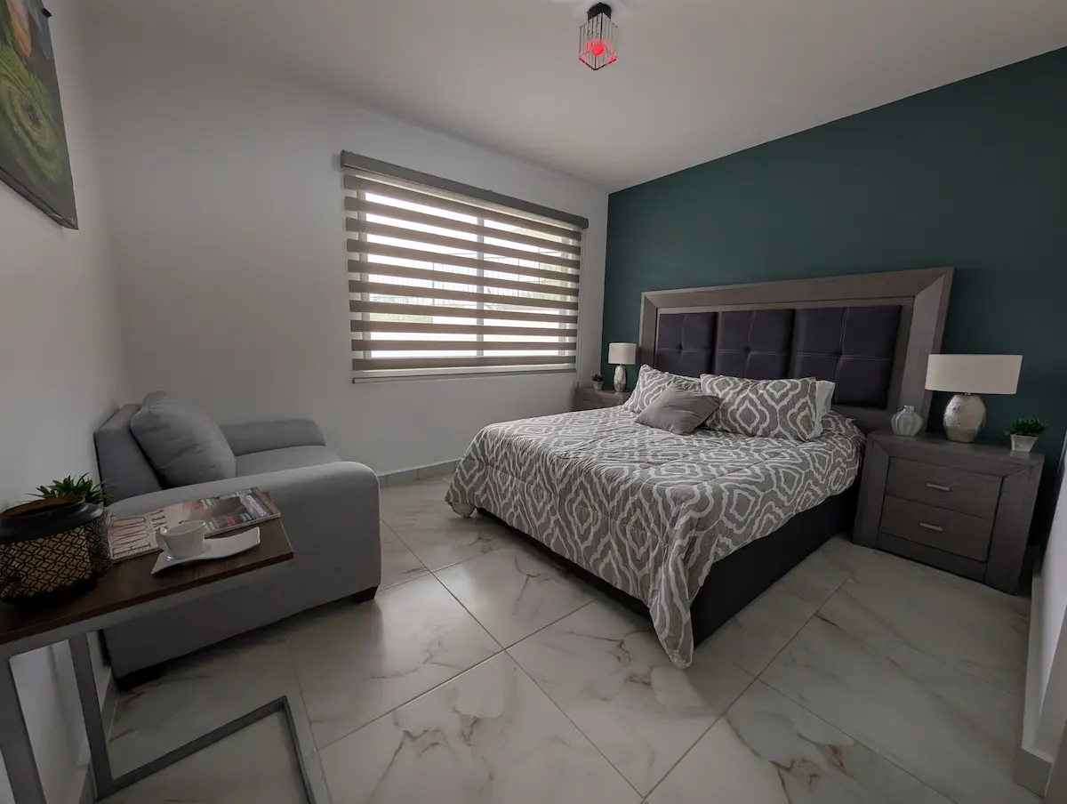 PXL_20251215_185009458