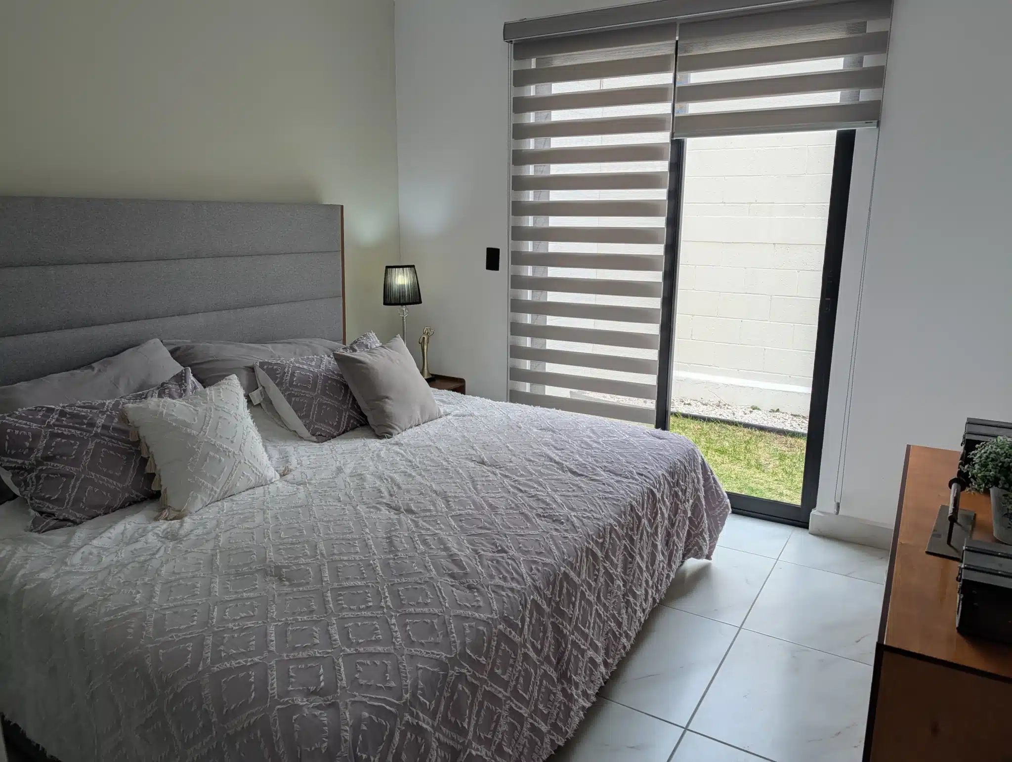 PXL_20251215_192946962