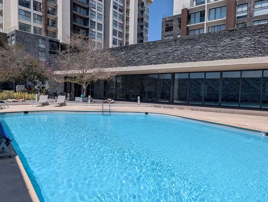 PXL_20260409_195803058